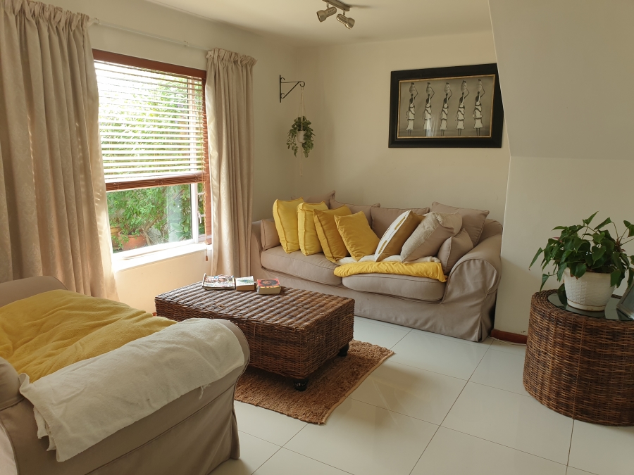 To Let 3 Bedroom Property for Rent in Diep River Western Cape